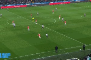 DB视讯官网希望没事！迈尼昂出击与A-希门尼斯相撞，直接被担架抬出场！