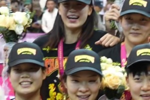 DB电子官网圆满！广东女篮老将沈怡在夺冠后宣布退役 用总冠军结束WCBA生涯