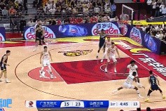 DB视讯百家乐冲突来了💥！焦海龙抢篮板被张皓嘉推倒 暴起与后者理论被吹T