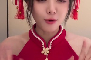 DB电子官网骆歆分享视频：谁要的过年交差视频？我录了😾