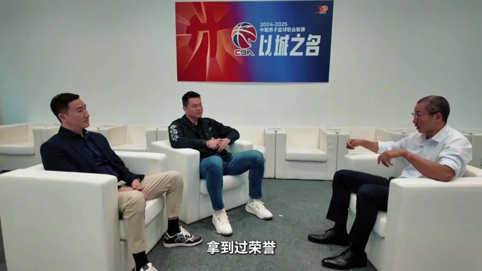 DG视讯官网平台朱芳雨：现在的年轻球员身体条件&天赋提升了 但专注度不如以前