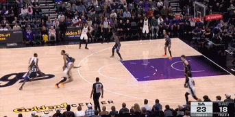 DB视讯官网菜鸟丨卡斯尔17中10空砍25分 菲利波夫斯基17+5 埃迪8分13板3帽