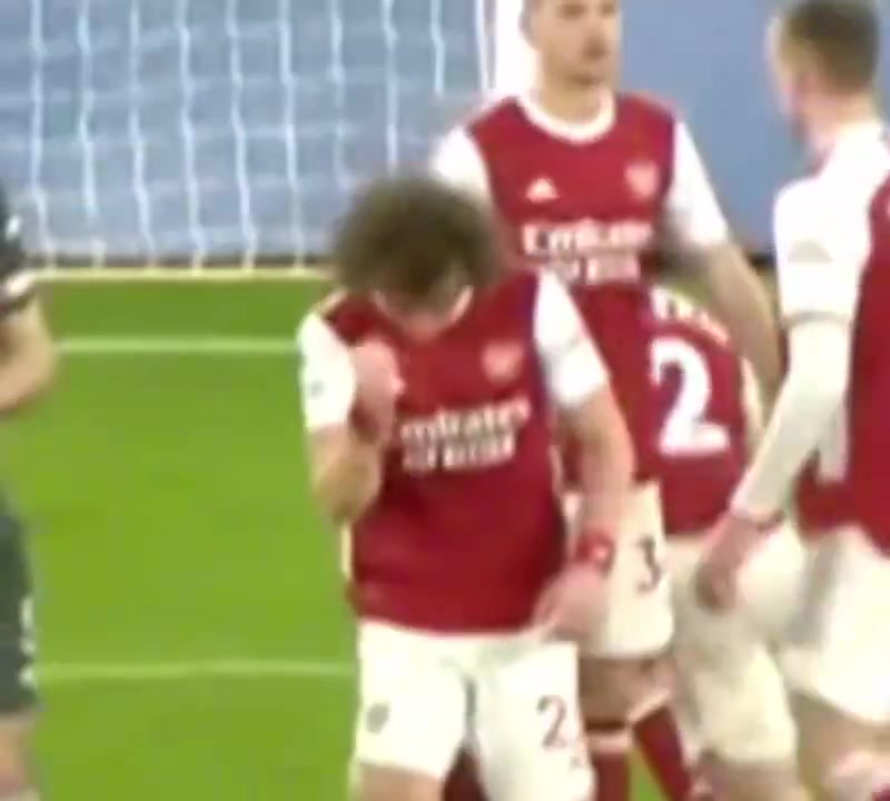 DB电子官网疯狂的足球🤣外网200万观看热帖：这支阿森纳怎么赢足总杯的？