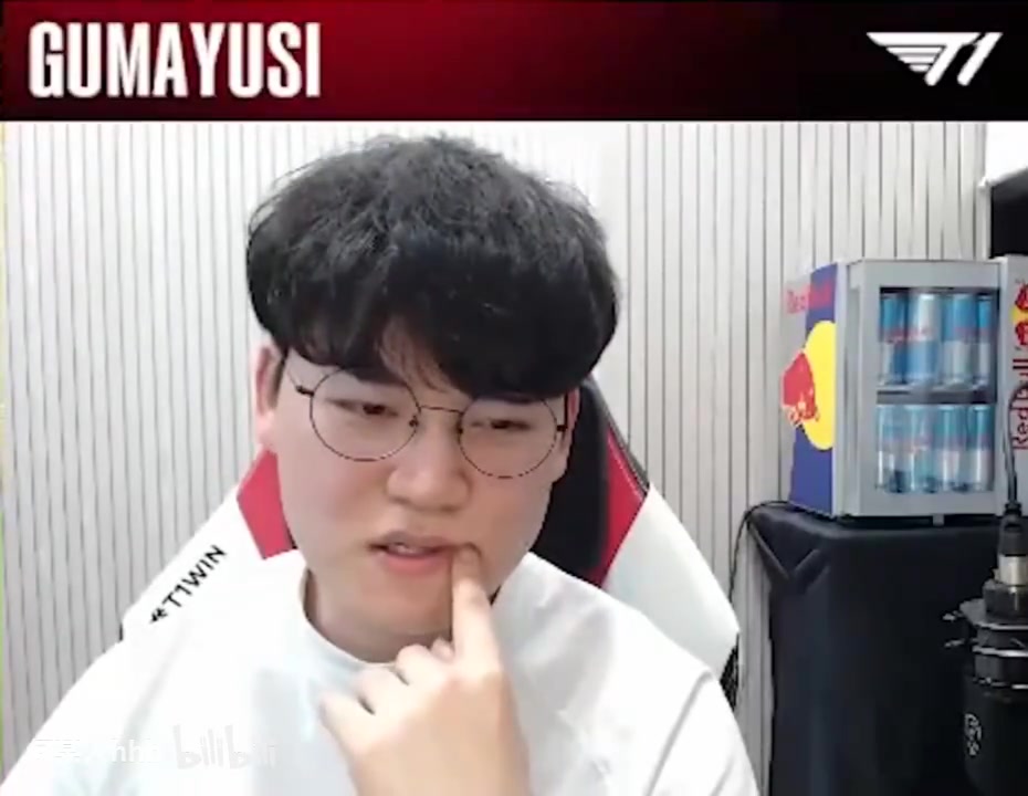 DB真人旗舰Gumayusi：S14冠军皮肤还没有消息，我都要忘记我夺冠了