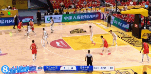 DB视讯官网抓好开局！朱俊龙空位三分把握住&奈特抢断反击再造杀伤打停辽宁